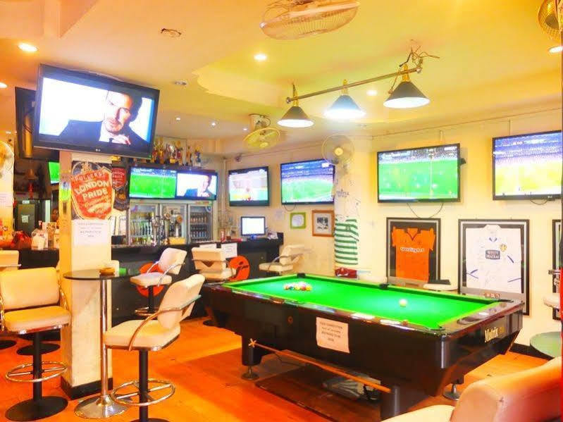 I Rovers Pattaya Eksteriør billede